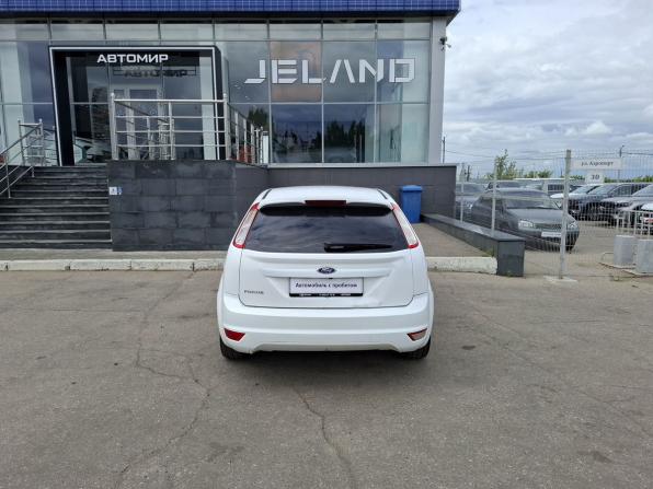 Ford Focus II Рестайлинг с пробегом 2010 года, цена 320 000 рублей, 368769 км, хэтчбек, Автокод Объявления