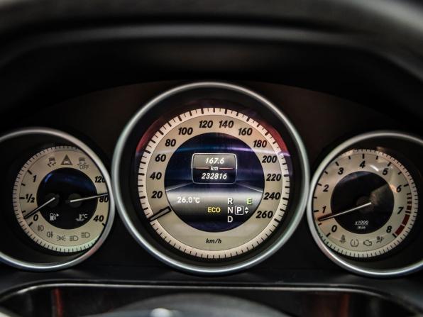 Mercedes-Benz E-Класс IV (W212 S212 C207) Рестайлинг с пробегом 2013 года, цена 1 898 000 рублей, 232816 км, седан, Автокод Объявления