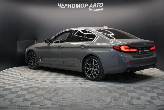 BMW 5 серии VII (G30/G31/G38) Рестайлинг с пробегом 2020 года, цена 4 172 000 рублей, 120000 км, седан, Автокод Объявления