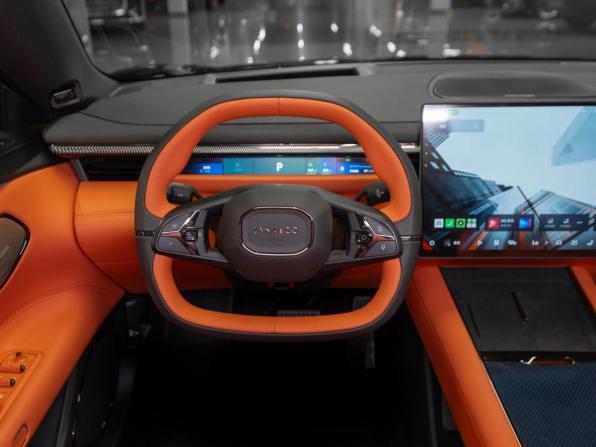 Lynk &amp; Co 10 с пробегом 2026 года, цена 6 000 000 рублей, 3910 км, седан, Автокод Объявления