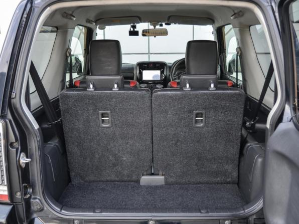 Suzuki Jimny III Рестайлинг 2 с пробегом 2013 года, цена 1 220 000 рублей, 91151 км, внедорожник, Автокод Объявления