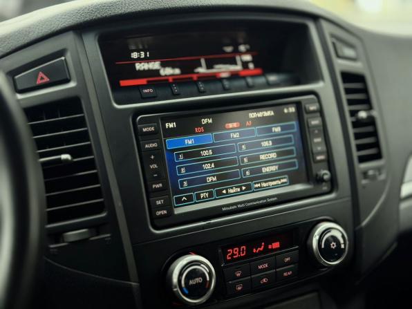 Mitsubishi Pajero IV Рестайлинг 1 с пробегом 2011 года, цена 2 100 000 рублей, 133024 км, внедорожник, Автокод Объявления
