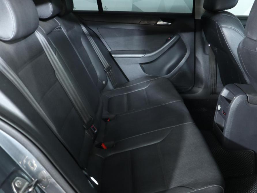 Volkswagen Jetta VI Москва  - изображение 23