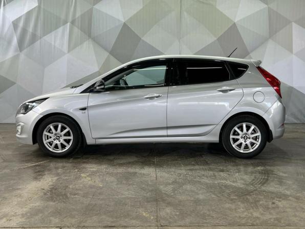 Hyundai Solaris I Рестайлинг с пробегом 2015 года, цена 1 050 000 рублей, 170446 км, хэтчбек, Автокод Объявления