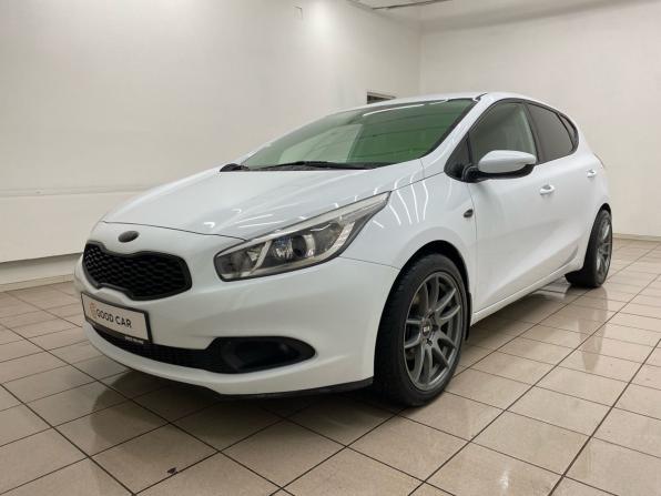 Kia Ceed II с пробегом 2013 года, цена 930 000 рублей, 186049 км, хэтчбек, Автокод Объявления