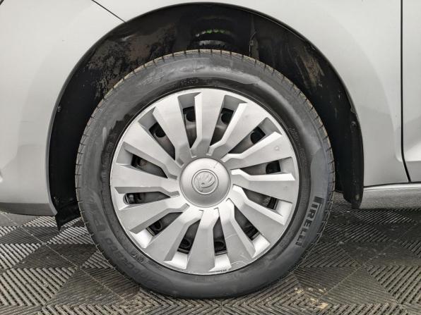 Skoda Rapid II с пробегом 2021 года, цена 1 365 000 рублей, 103790 км, лифтбек, Автокод Объявления