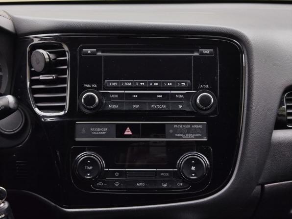 Mitsubishi Outlander III Рестайлинг 3 с пробегом 2018 года, цена 1 820 000 рублей, 150000 км, внедорожник, Автокод Объявления