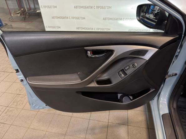 Hyundai Elantra V (MD) Рестайлинг с пробегом 2013 года, цена 1 229 000 рублей, 73781 км, седан, Автокод Объявления