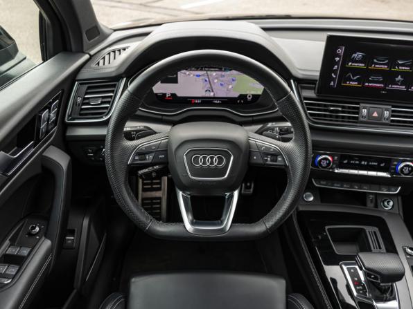 Audi Q5 II (FY) Рестайлинг с пробегом 2024 года, цена 5 398 000 рублей, 29000 км, внедорожник, Автокод Объявления