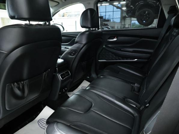 Hyundai Santa Fe IV Рестайлинг с пробегом 2021 года, цена 2 990 000 рублей, 155897 км, внедорожник, Автокод Объявления