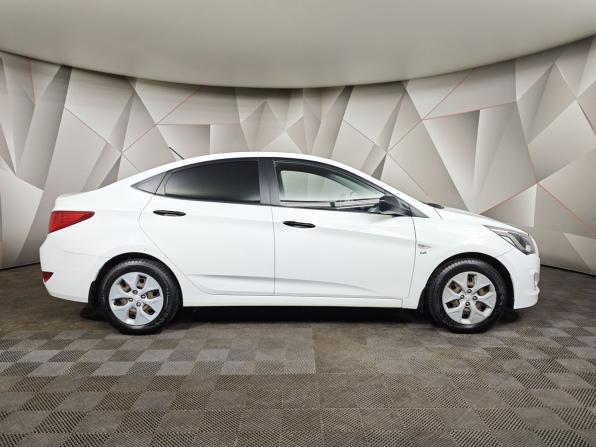 Hyundai Solaris I Рестайлинг с пробегом 2015 года, цена 1 195 000 рублей, 63785 км, седан, Автокод Объявления