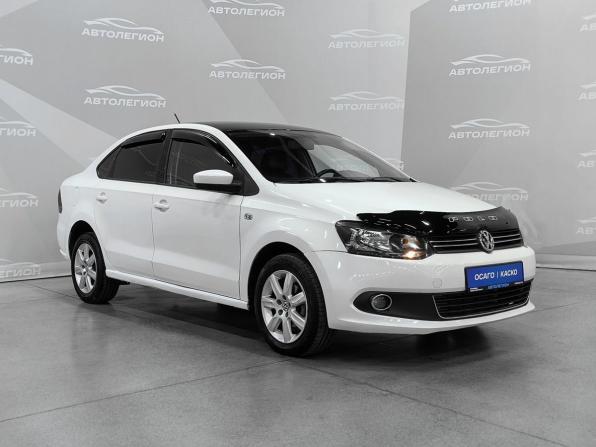 Volkswagen Polo V с пробегом 2013 года, цена 800 000 рублей, 196260 км, седан, Автокод Объявления