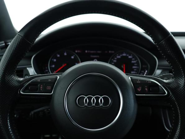 Audi A6 IV (C7) Рестайлинг с пробегом 2016 года, цена 2 300 000 рублей, 163272 км, седан, Автокод Объявления