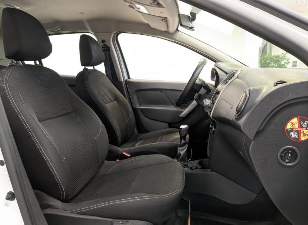 Renault Logan II Рестайлинг с пробегом 2022 года, цена 900 000 рублей, 148756 км, седан, Автокод Объявления