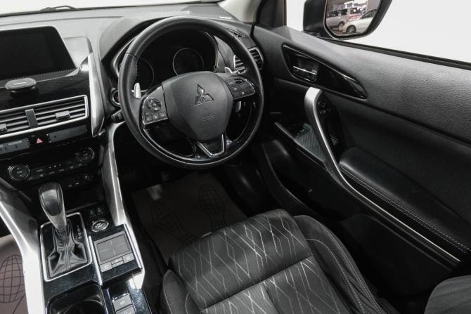 Mitsubishi Eclipse Cross I с пробегом 2019 года, цена 2 399 000 рублей, 57000 км, внедорожник, Автокод Объявления