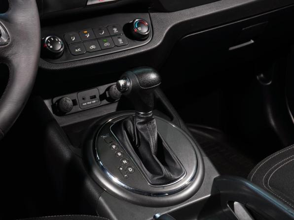 Kia Sportage III с пробегом 2012 года, цена 1 138 000 рублей, 192007 км, внедорожник, Автокод Объявления