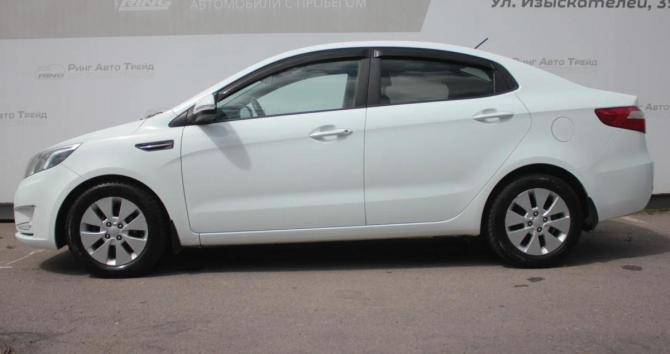 Kia Rio III с пробегом 2012 года, цена 690 000 рублей, 181000 км, седан, Автокод Объявления