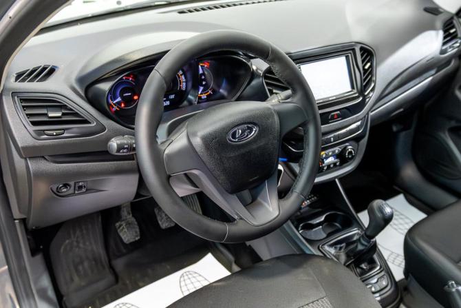 Lada (ВАЗ) Vesta I с пробегом 2018 года, цена 735 000 рублей, 82733 км, седан, Автокод Объявления