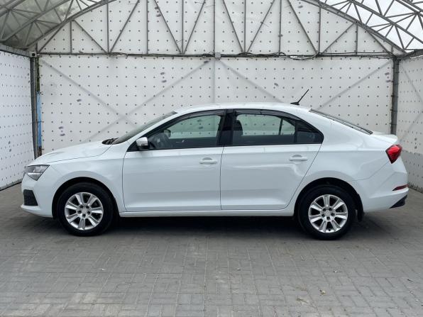 Skoda Rapid II с пробегом 2020 года, цена 1 685 000 рублей, 42163 км, лифтбек, Автокод Объявления
