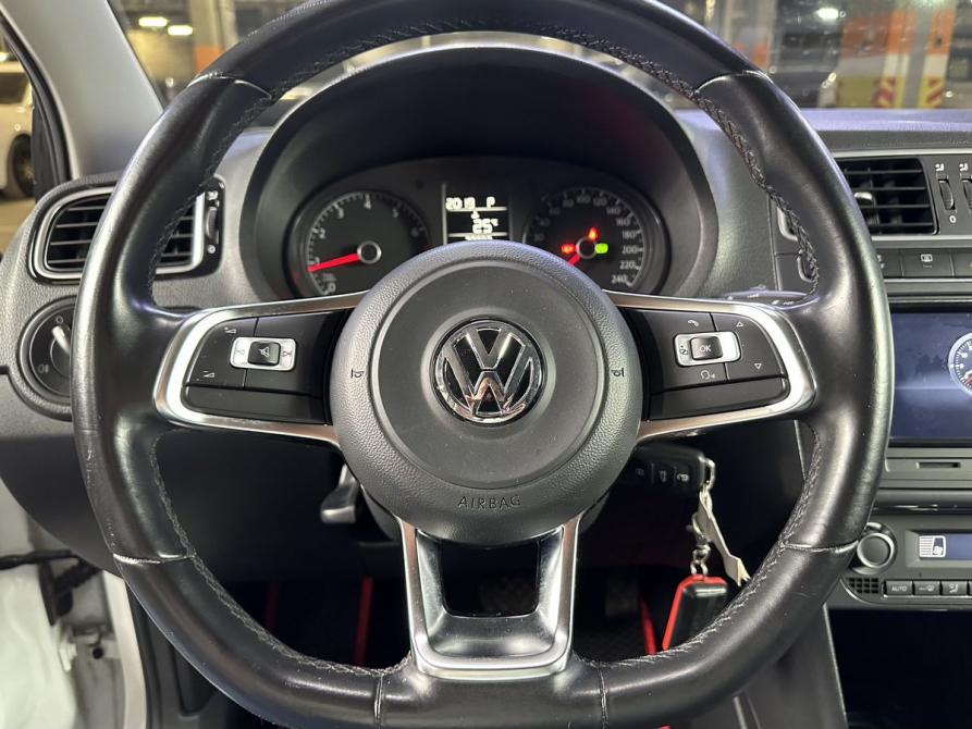 Volkswagen Polo V Рестайлинг Уфа  - изображение 9