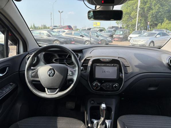 Renault Kaptur I с пробегом 2016 года, цена 1 075 000 рублей, 139850 км, внедорожник, Автокод Объявления