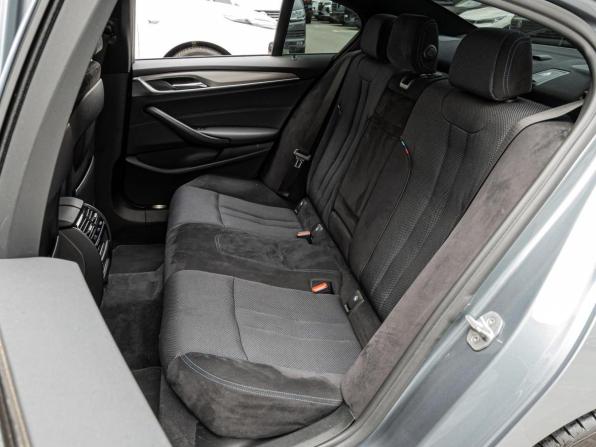 BMW 5 серии VII (G30/G31/G38) с пробегом 2018 года, цена 2 770 000 рублей, 168069 км, седан, Автокод Объявления