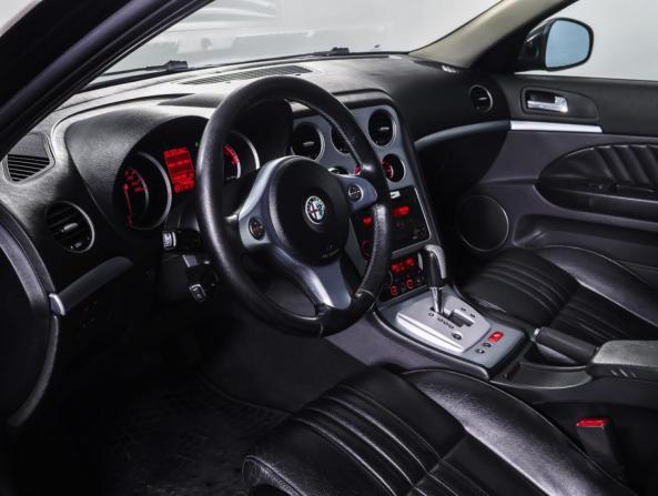 Alfa Romeo 159 с пробегом 2007 года, цена 990 000 рублей, 226000 км, седан, Автокод Объявления