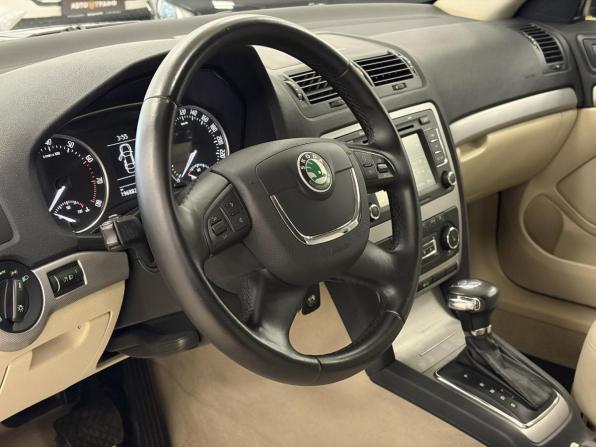 Skoda Octavia II (A5) Рестайлинг с пробегом 2012 года, цена 599 000 рублей, 148882 км, лифтбек, Автокод Объявления