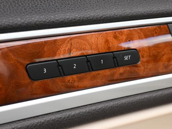 Volkswagen Touareg II с пробегом 2012 года, цена 2 199 000 рублей, 136234 км, внедорожник, Автокод Объявления