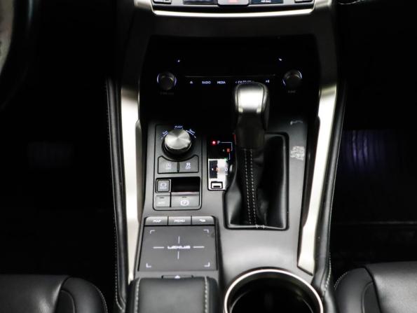 Lexus NX I Рестайлинг с пробегом 2017 года, цена 3 250 000 рублей, 90211 км, внедорожник, Автокод Объявления