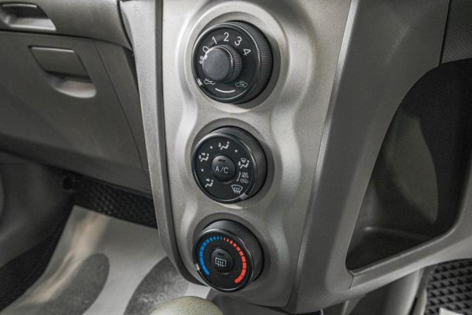 Toyota Vitz II (XP90) с пробегом 2010 года, цена 849 000 рублей, 119500 км, хэтчбек, Автокод Объявления