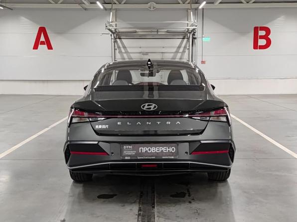 Hyundai Elantra VII (CN7) Рестайлинг с пробегом 2025 года, цена 2 260 000 рублей, 43794 км, седан, Автокод Объявления