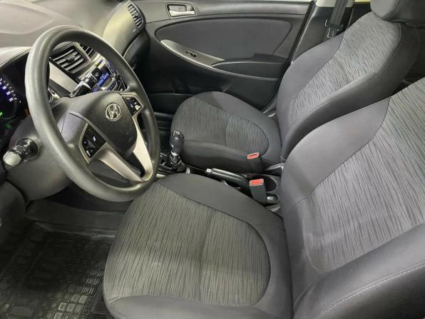 Hyundai Solaris I Рестайлинг с пробегом 2016 года, цена 934 500 рублей, 154653 км, седан, Автокод Объявления