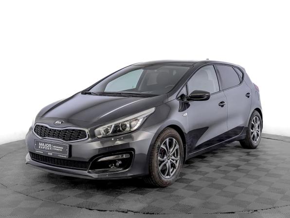 Kia Ceed II Рестайлинг с пробегом 2018 года, цена 1 385 000 рублей, 102124 км, хэтчбек, Автокод Объявления