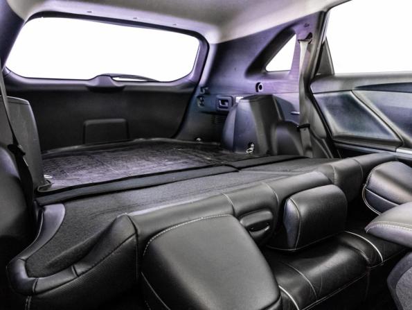 Toyota Venza I Рестайлинг с пробегом 2013 года, цена 1 999 000 рублей, 213900 км, внедорожник, Автокод Объявления