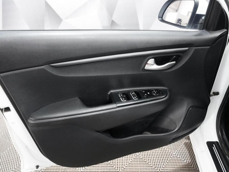 Kia Rio IV Ульяновск  - изображение 14