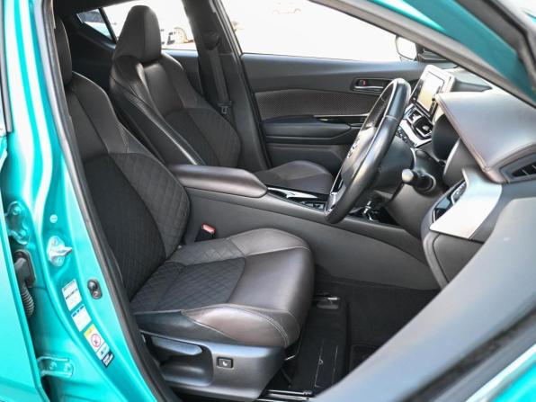 Toyota C-HR I с пробегом 2017 года, цена 2 184 000 рублей, 48240 км, внедорожник, Автокод Объявления