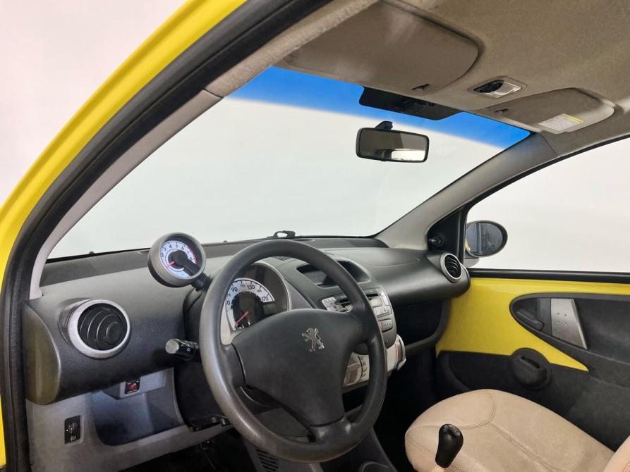 Peugeot 107 I Архангельск  - изображение 12