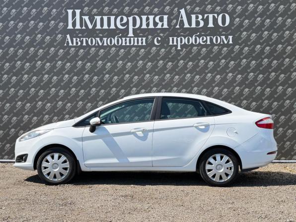 Ford Fiesta Mk6 Рестайлинг с пробегом 2015 года, цена 820 000 рублей, 137400 км, седан, Автокод Объявления