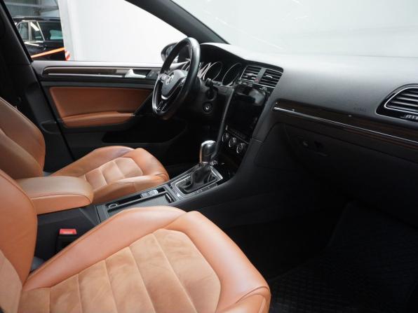 Volkswagen Golf VII с пробегом 2014 года, цена 1 400 000 рублей, 178783 км, хэтчбек, Автокод Объявления