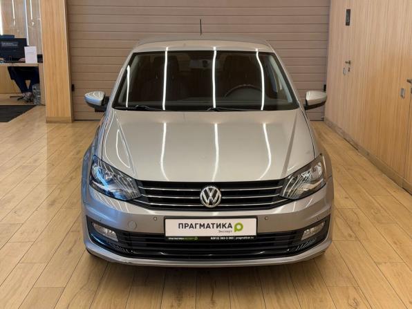 Volkswagen Polo V Рестайлинг с пробегом 2018 года, цена 919 000 рублей, 158000 км, седан, Автокод Объявления