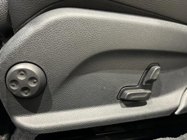 Mercedes-Benz E-Класс V (W213 S213 C238) с пробегом 2016 года, цена 3 390 000 рублей, 93600 км, седан, Автокод Объявления