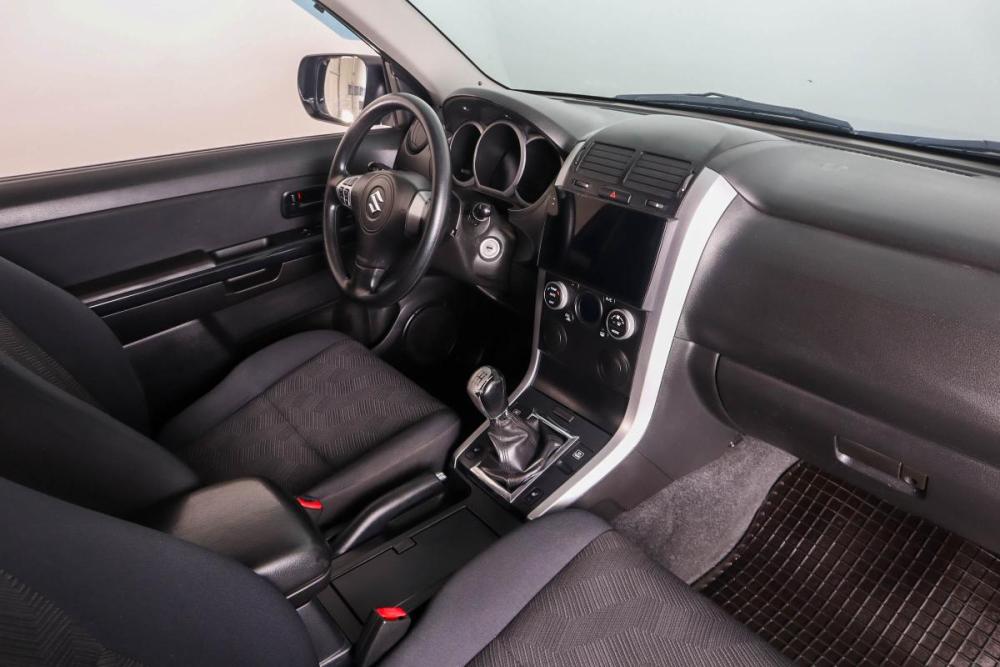 Suzuki Grand Vitara II Рестайлинг 2 Пермь  - изображение 12