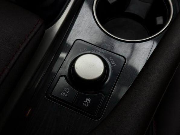 Lexus RX IV с пробегом 2016 года, цена 3 599 000 рублей, 64000 км, внедорожник, Автокод Объявления