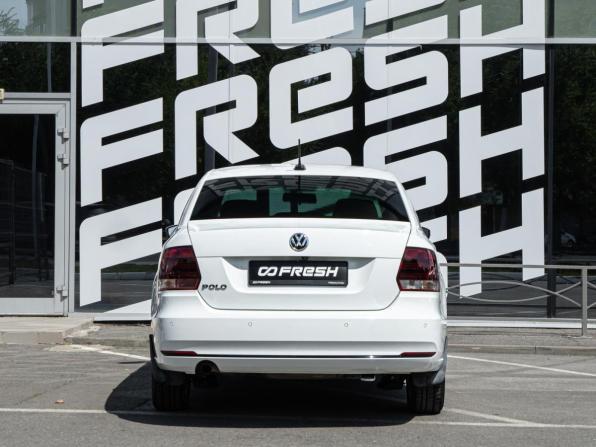 Volkswagen Polo V Рестайлинг с пробегом 2019 года, цена 1 239 000 рублей, 103627 км, седан, Автокод Объявления