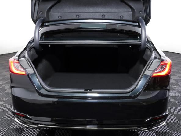 Toyota Camry IX (XV80) China Market с пробегом 2026 года, цена 4 190 000 рублей, 11500 км, седан, Автокод Объявления