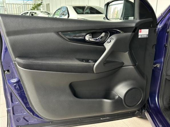 Nissan Qashqai II с пробегом 2017 года, цена 1 820 000 рублей, 93680 км, внедорожник, Автокод Объявления