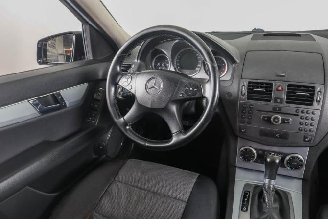 Mercedes-Benz C-Класс III (W204) с пробегом 2010 года, цена 949 000 рублей, 296000 км, седан, Автокод Объявления