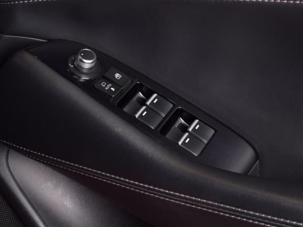 Mazda 6 III (GJ) Рестайлинг 2 с пробегом 2019 года, цена 2 075 995 рублей, 73422 км, универсал, Автокод Объявления