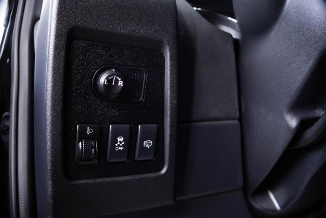 Nissan Qashqai I Рестайлинг с пробегом 2013 года, цена 889 000 рублей, 299345 км, внедорожник, Автокод Объявления